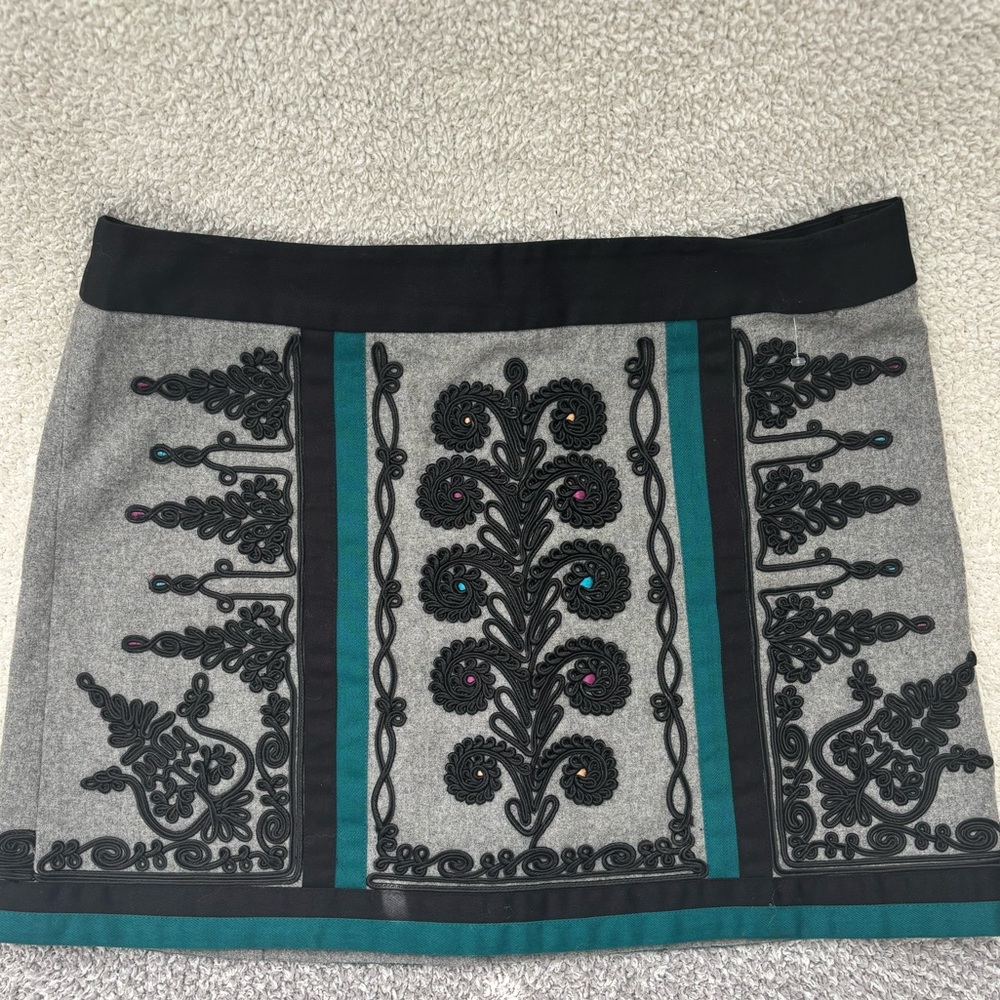Nanette Lepore size 8 wool skirt. Like new condition. Never worn.